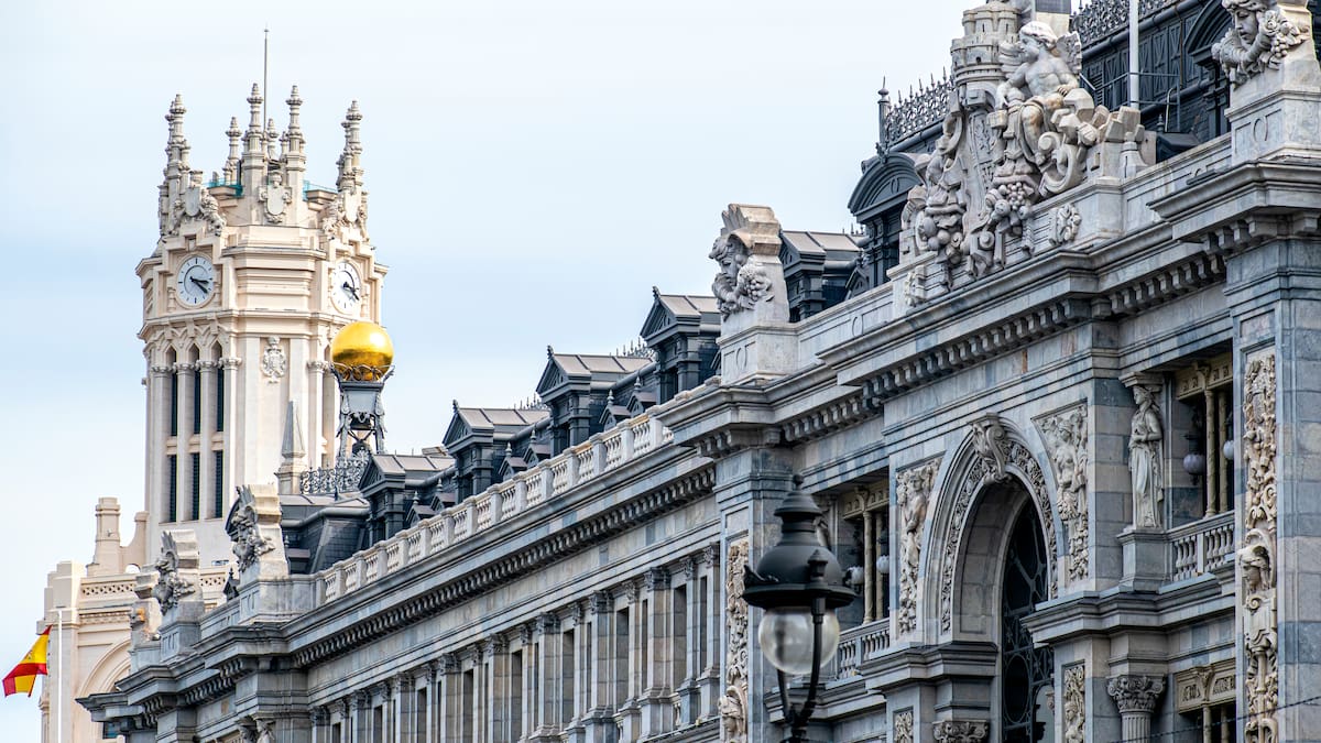 El Banco de España eleva al 2,2% su previsión de crecimiento para 2026 y confirma la resistencia económica a los aranceles | Cadena SER