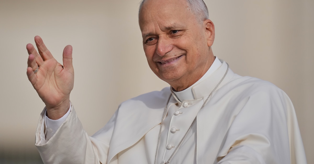 El papa León XIV sugirió mantener la presión económica contra el régimen de Nicolás Maduro para lograr un cambio en Venezuela