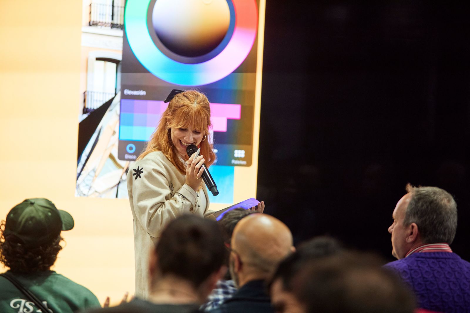 Ⓒ Apple Newsroom Erea Azurmendi en la sesión de Today at Apple httpswww.instagram.compopularereaazurmendi