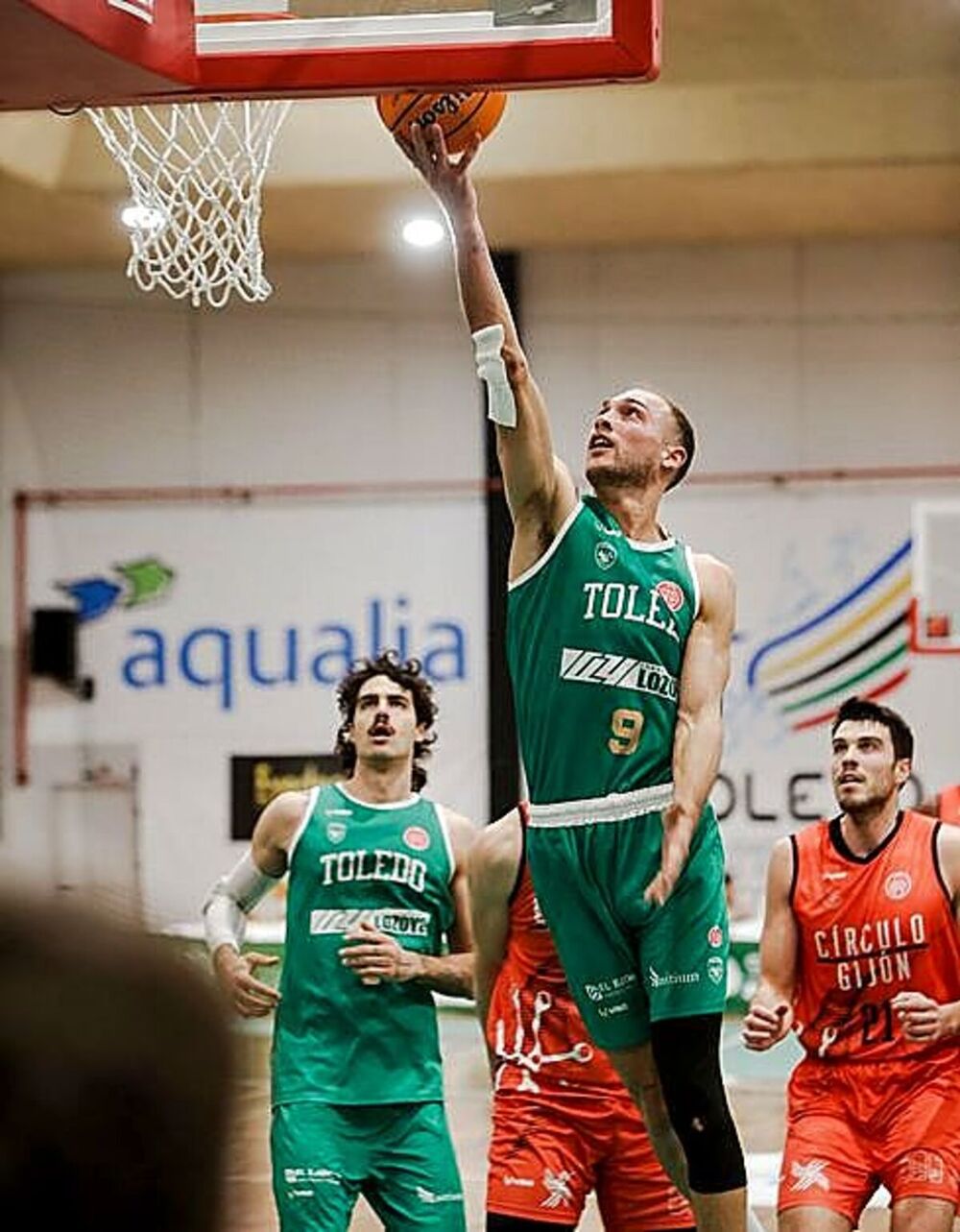 El Toledo se impone con autoridad al Gijón tras el mal inicio