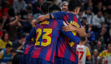 Industrias Santa Coloma: El derbi es blaugrana (5-1)