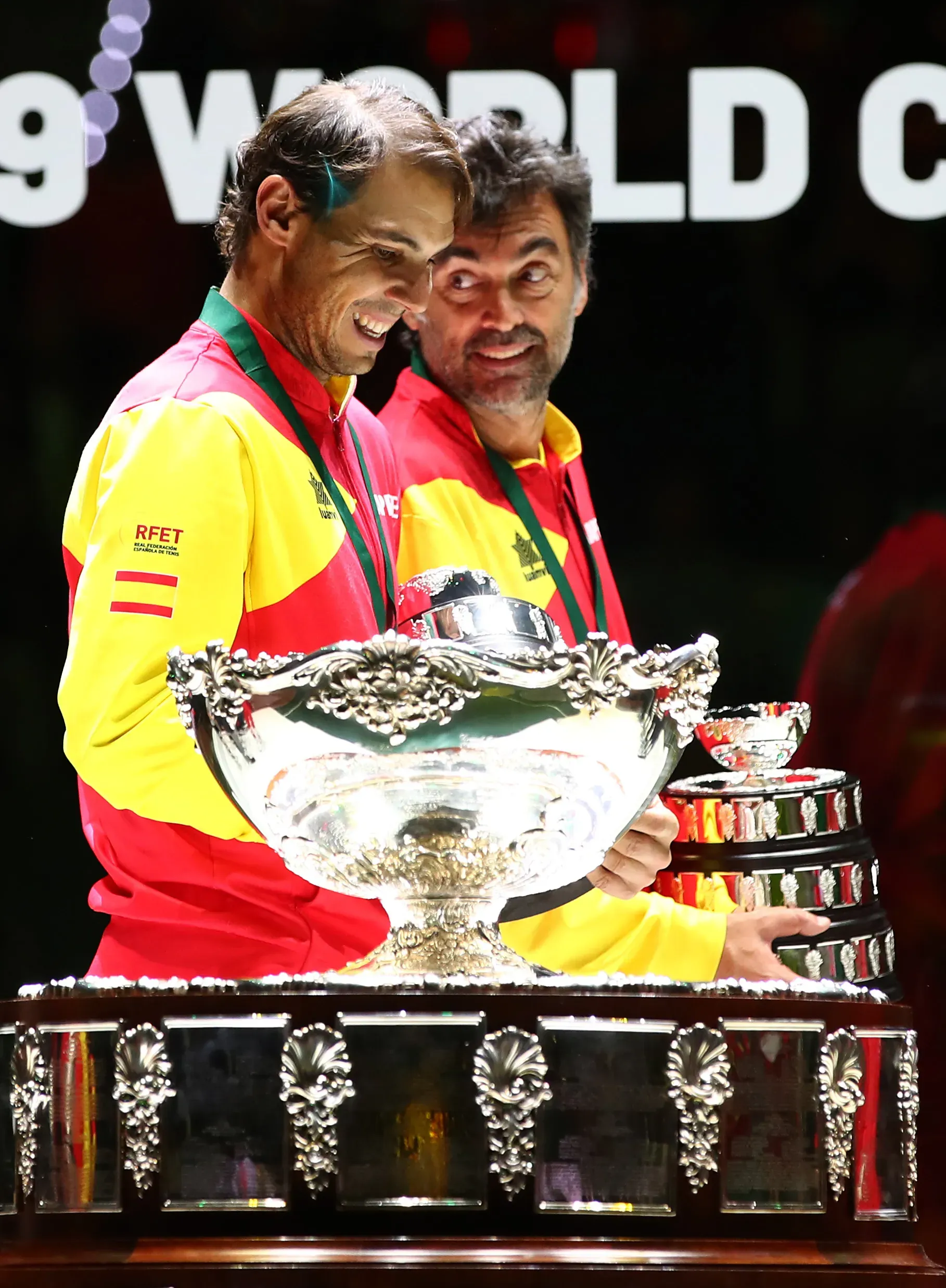 Nadal y Bruguera tras ganar la Copa Davis 2019 en la que Sergi era capitán del equipo español. (Foto: Getty).