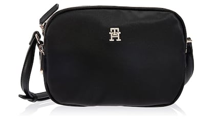 La bandolera para mujer está fabricada con materiales muy resistentes.