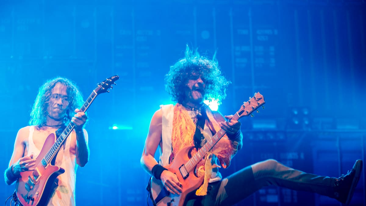 Iñaki Antón 'Uoho', exguitarrista de Extremoduro, ingresado tras someterse a una intervención quirúrgica | Música