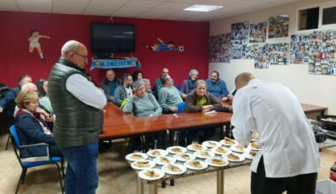 El Alcalde celebra el éxito de participación en el circuito de talleres de cocina de otoño organizado en las parroquias de Monforte
