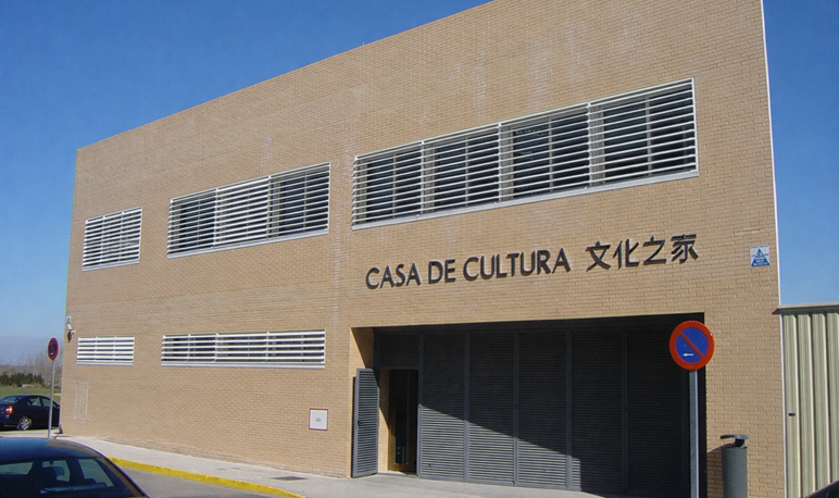 Pedrola renovará señales y rótulos del municipio para traducirlos al chino mandarín