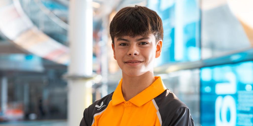 McLaren ficha al último gran talento del automovilismo español, Christian Costoya, de 15 años