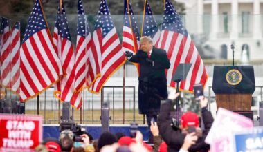 Trump demanda a la BBC y le pide 8.500 millones de euros por «difamación»