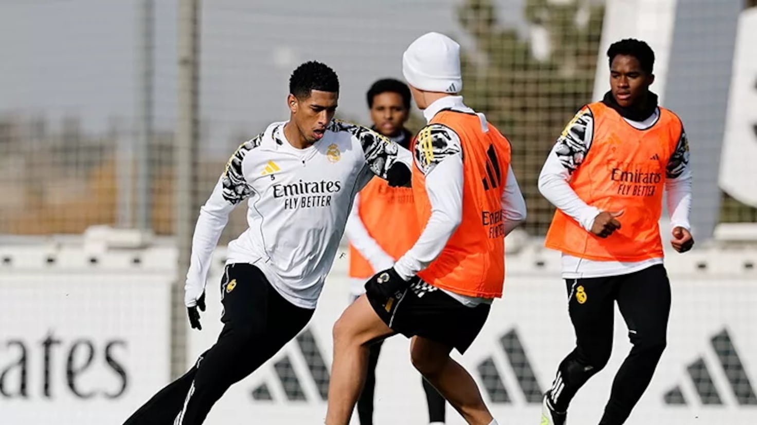 Bellingham, mediapunta o centrocampista - AS.com