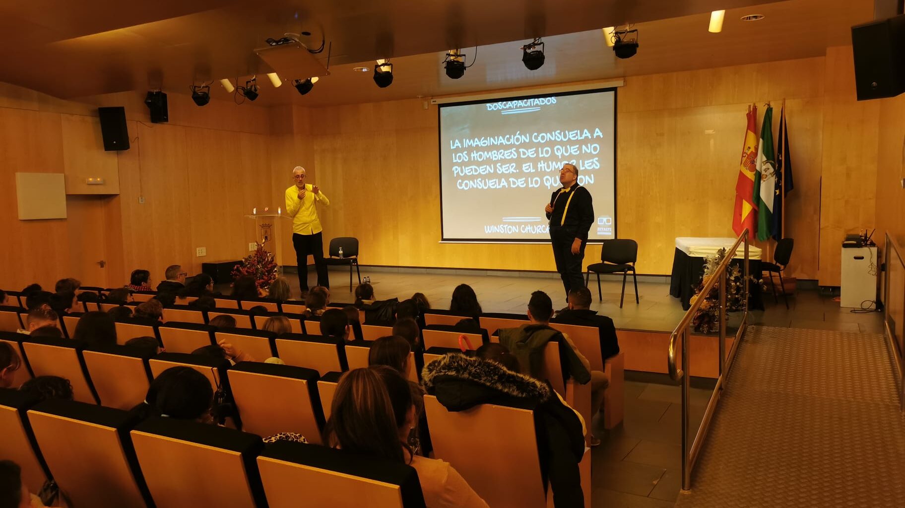 "Doscapacitados", un espectáculo de artes escénicas en clave de humor por el día de la diversidad funcional