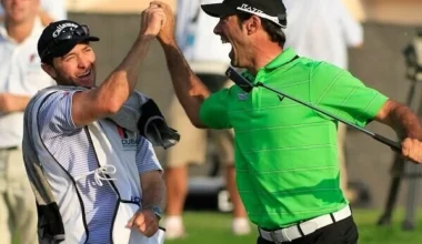 Álvaro Quirós celebra su victoria en la Final de Dubai 2011. © Golffile