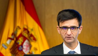 La UER se pronuncia tras la salida de cinco países de Eurovisión y espera que "regresen muy pronto" | Cine y TV