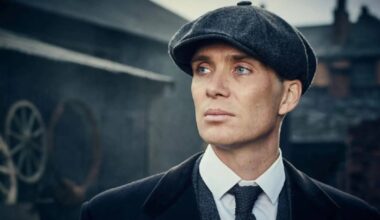 La película de ‘Peaky Blinders’ ya tiene fecha de estreno, título oficial y primer póster: Tommy Shelby es inmortal