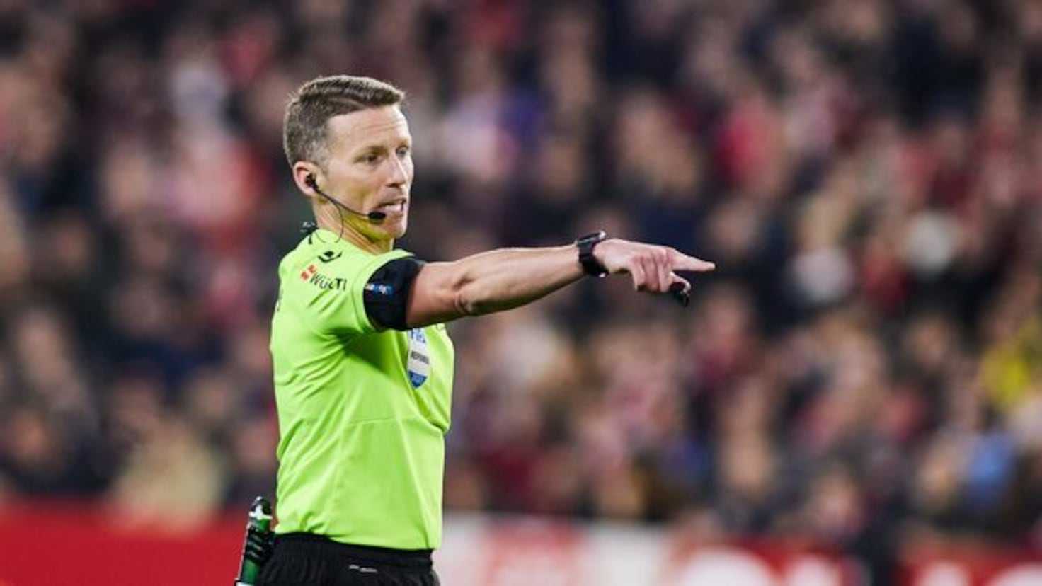 El arbitraje español hace triplete en Champions 