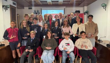 16 estudiantes elianeros galardonados por su excelencia académica