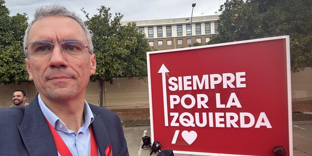Dimite Javier Izquierdo, miembro de la Ejecutiva del PSOE, en medio de los escándalos por acoso sexual