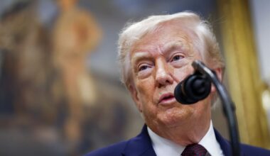 La administración de Trump restringe el visado a cinco personas por impulsar "medidas represivas de censura" contra EEUU | Internacional