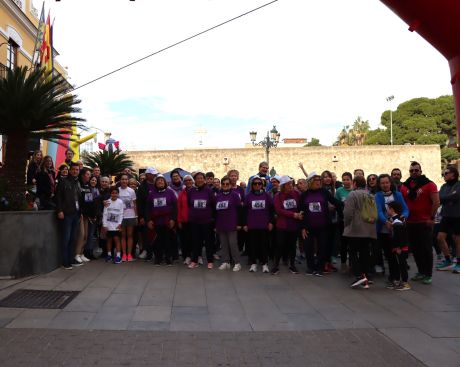 Una marea morada recorre las calles de Burjassot en la XV Volta a Peu contra la Violencia de Género – Ajuntament de Burjassot