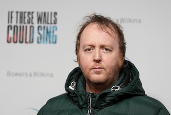 La relación cercana con James