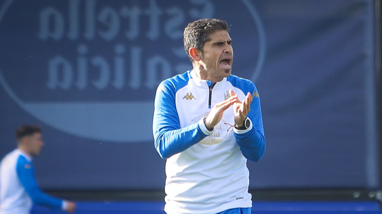 Antonio Hidalgo confirma que Mulattieri y Samu jugarán de inicio en la Copa en Sabadell