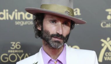 Leiva reaparece tras la muerte de Robe Iniesta: “Tengo derecho a vivir el duelo en privado”