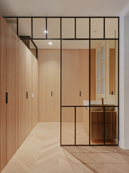 Long Flat / MIEL Arquitectos - Fotografía interior, Armarios, Madera