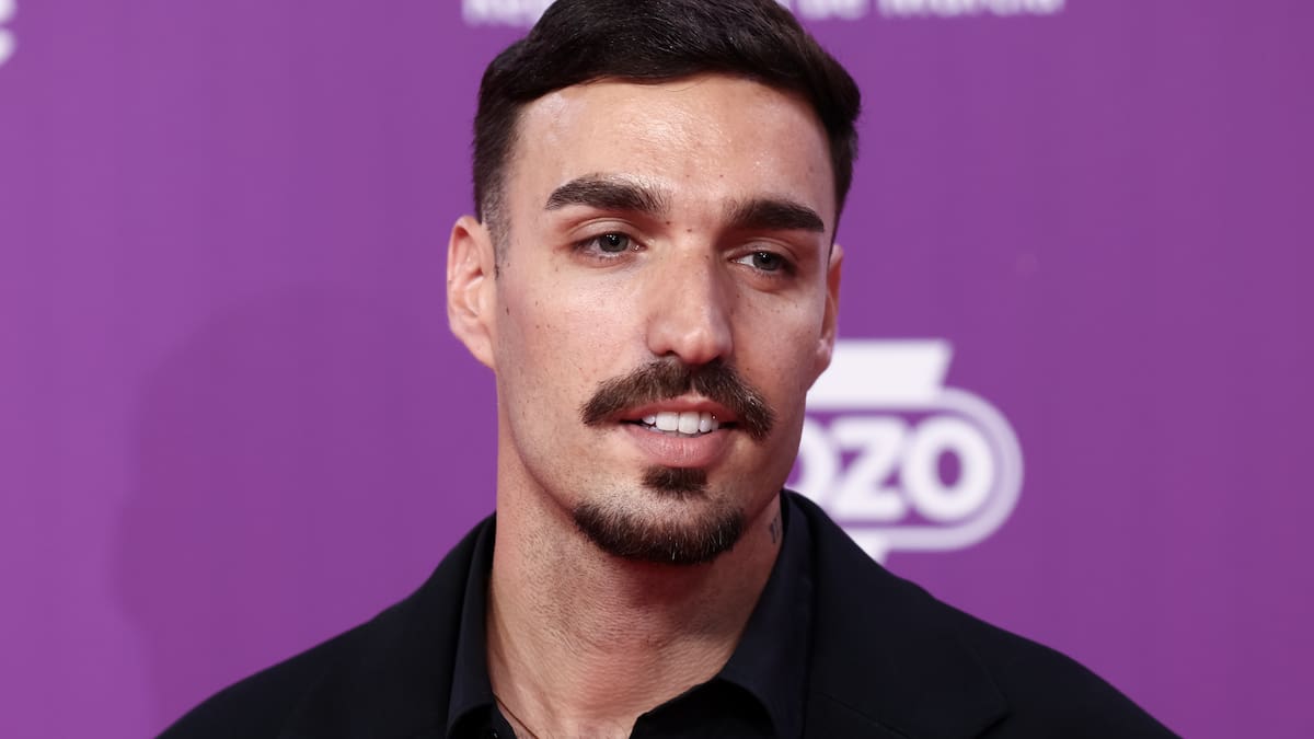 Rels B, Rosalía, Taylor Swift y Aitana se disputan este sábado el Nº1 de Navidad