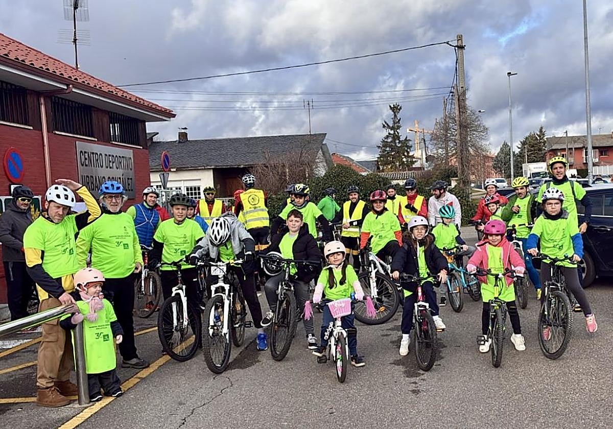 San Andrés del Rabanedo pedalea a favor de la investigación de la ELA