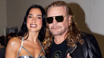 La británica invitó al mexicano