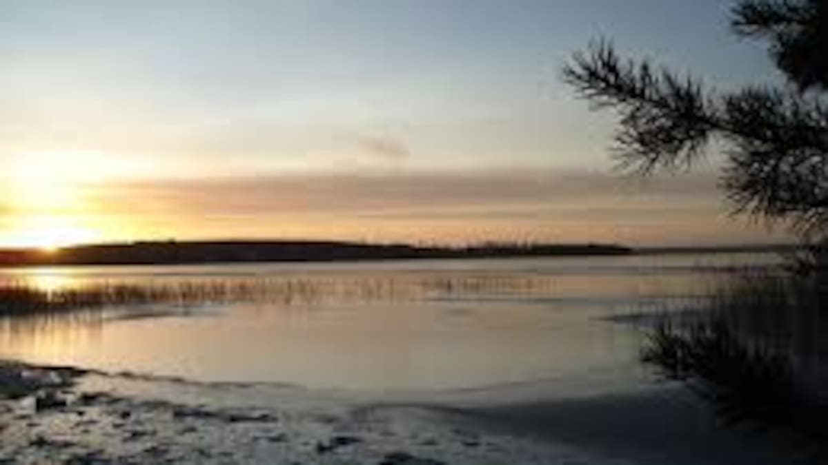 Dos radioaficionados logran captar la señal de Radio Valladolid desde una isla finlandesa | Sociedad