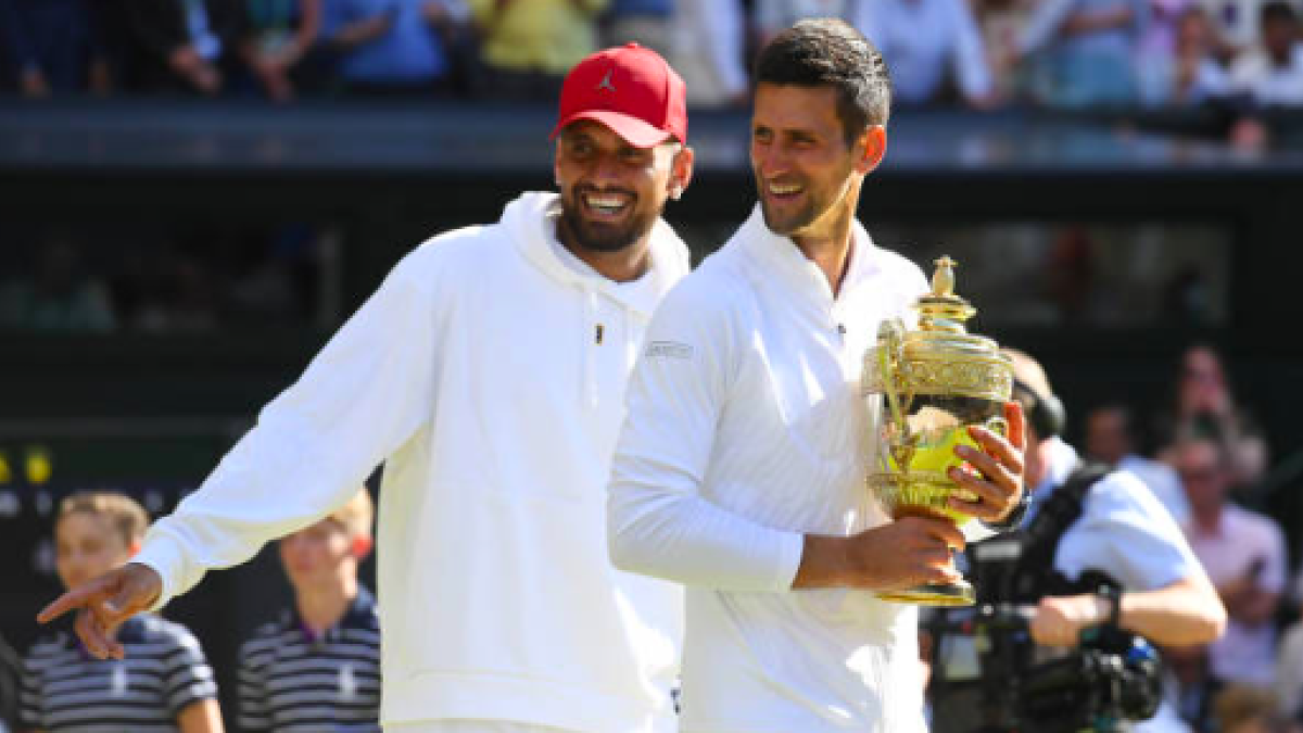 Nick Kyrgios y Novak Djokovic en la final de Wimbledon 2022. Fuente: Getty