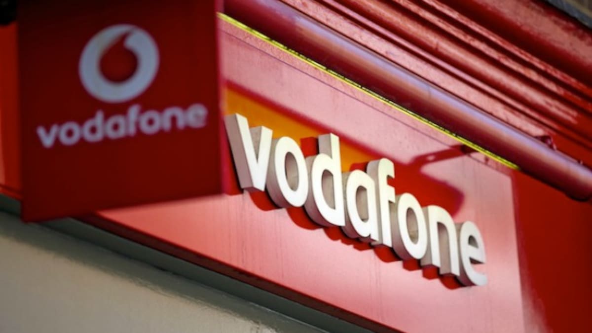 Las compañías telefónicas suben sus precios a partir de enero | Las claves de la economía