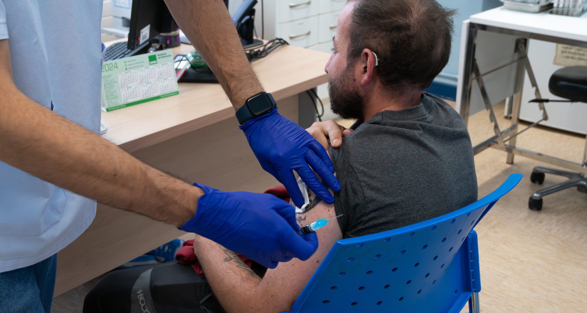 Sanidad actualiza el calendario vacunal de 2026 introduciendo la vacuna contra el virus respiratorio sincitial en adultos