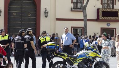 una hermandad "no puede salir siete veces"