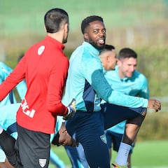 Iñaki Williams pasa el corte ante el PSG