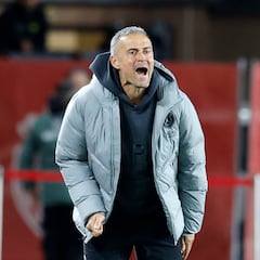 Luis Enrique explota