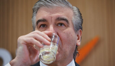 La salida de BlackRock golpea a Naturgy y desata el temor a otro baile de accionistas