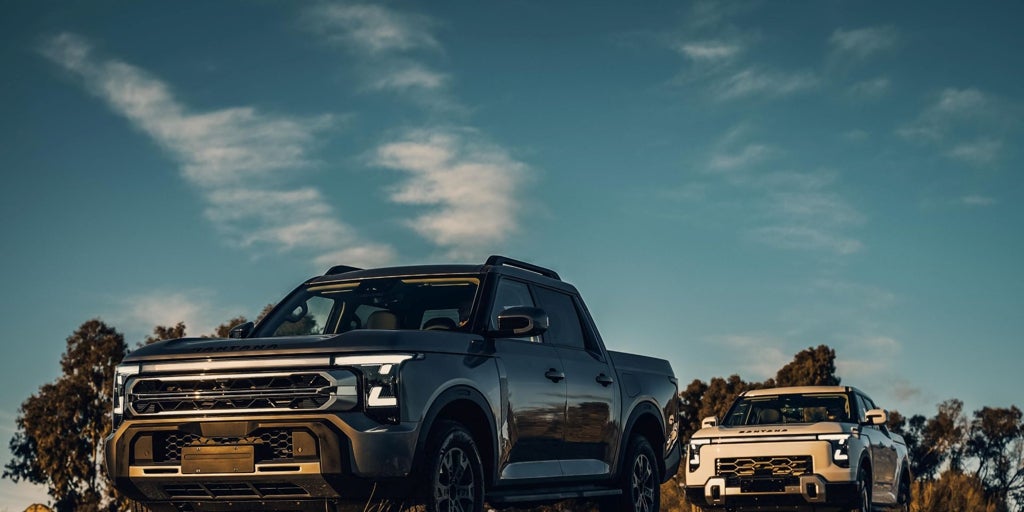 Regresa Santana con el 400, un pick-up híbrido y diésel desde 29.900€