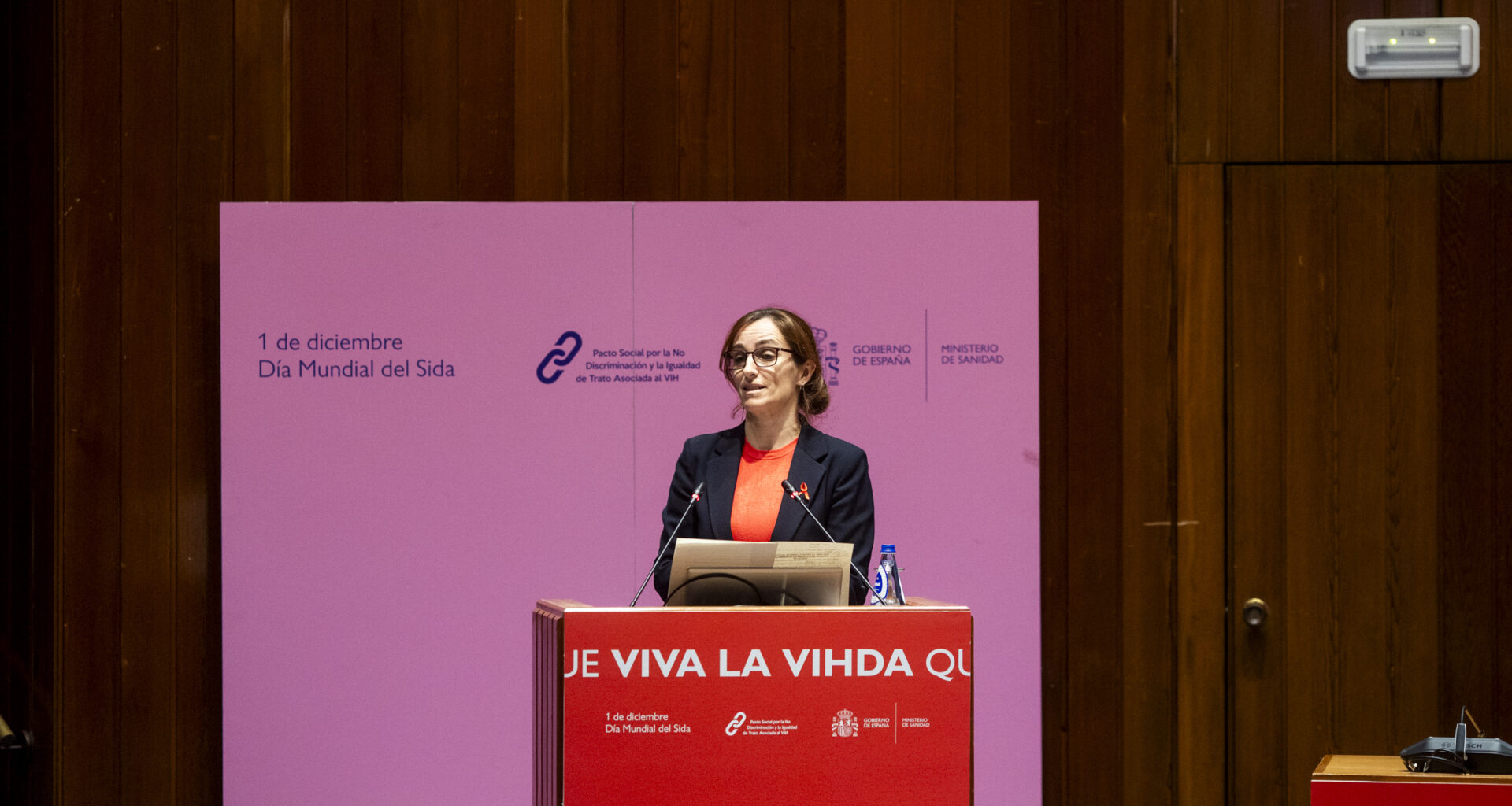 España notifica 3.340 nuevos diagnósticos de VIH en 2024 y más de la mitad son tardíos