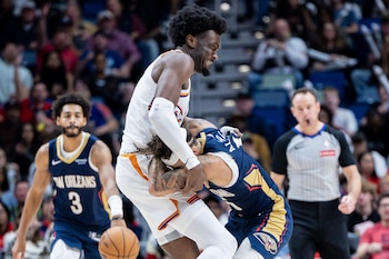 Williams y Alvarado intercambiaron golpes