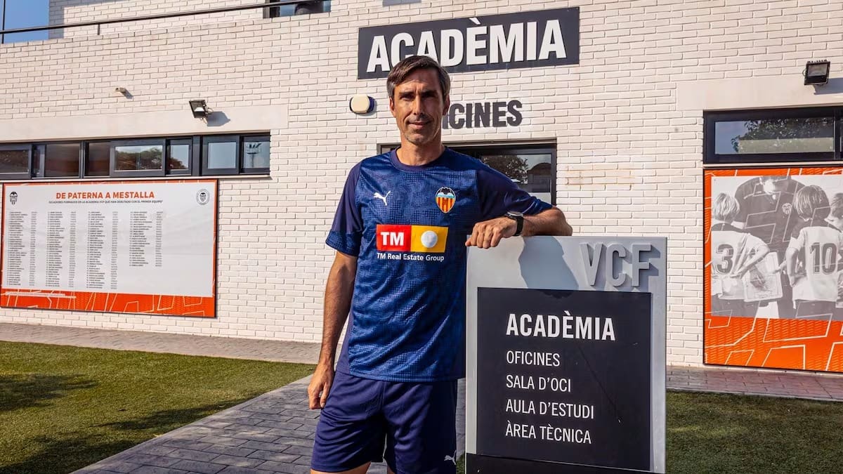 Fernando Martín, entrenador del Valencia Femenino B / Diario AS