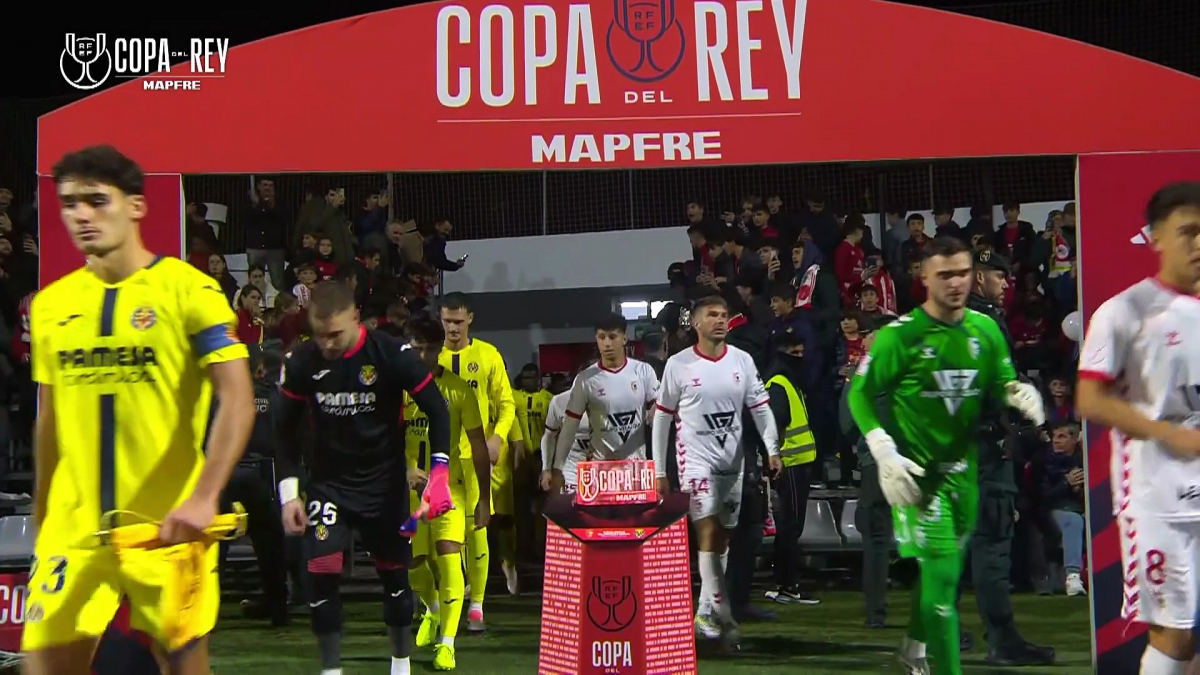 Arnau Tenas evita un nuevo sonrojo copero