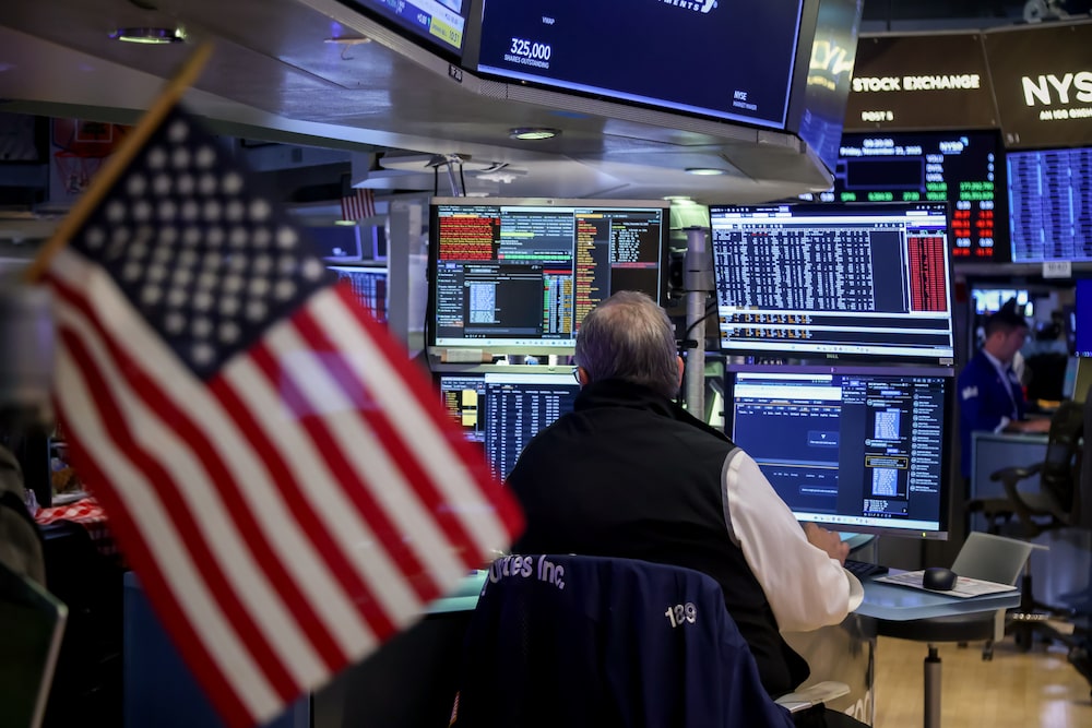 Traders At The New York Stock Exchange As Stocks Stage Comeback At The End Of A Jittery Week