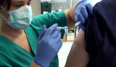 La Rioja fue de las primeras comunidades en iniciar la campaña de vacunación antigripal - PP La Rioja