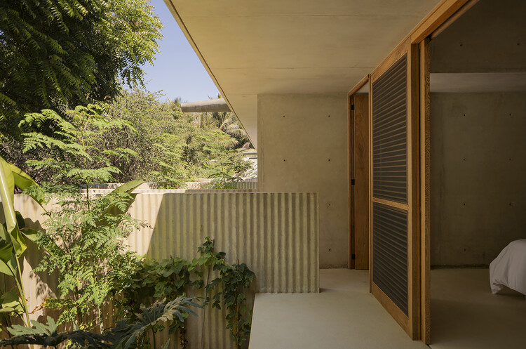 Casa Ohana / Vertebral - Imagen 15 de 27