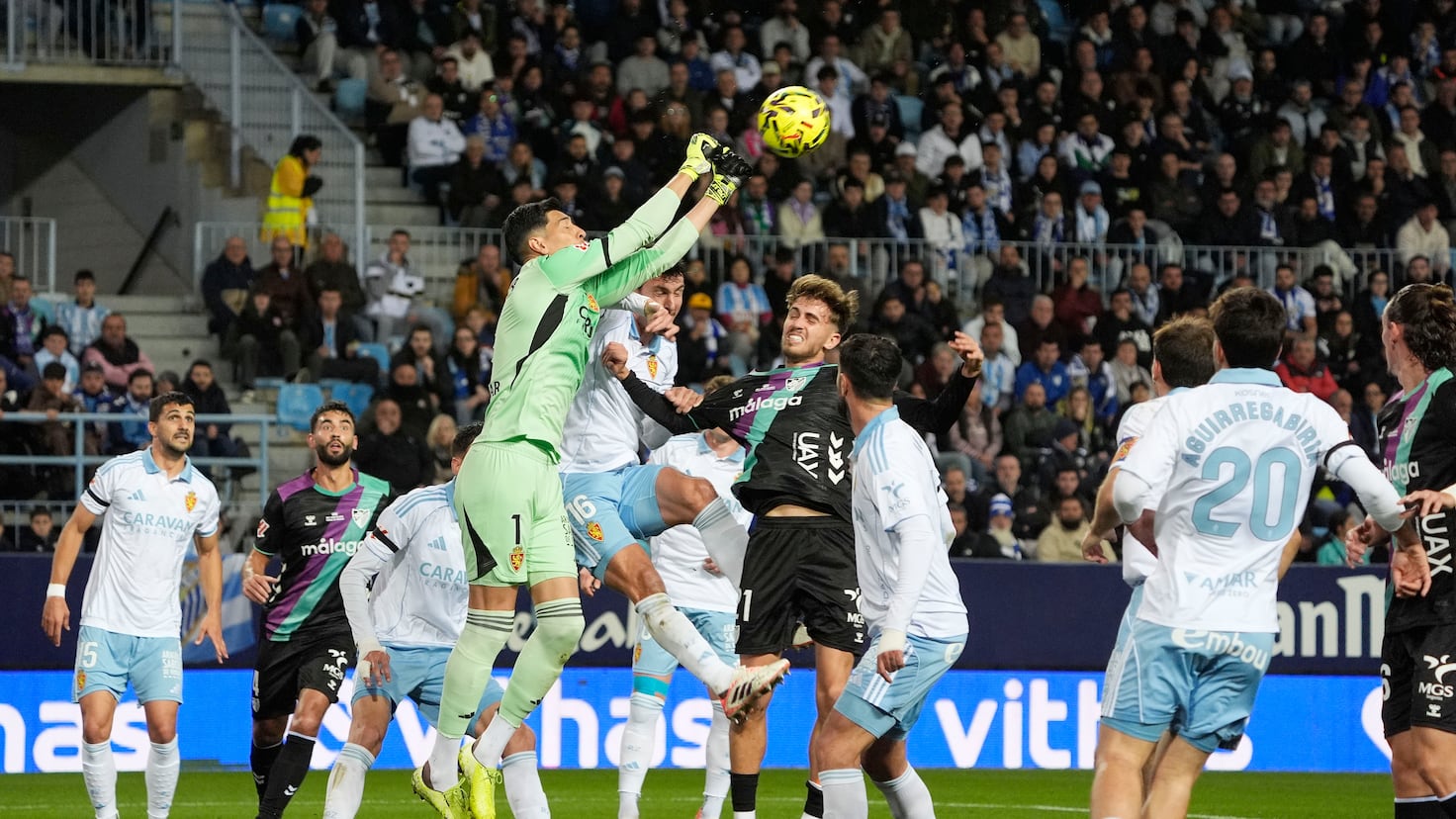 Resumen y goles del Málaga vs Zaragoza, jornada 17 de LaLiga Hypermotion 25-26 - Diario AS