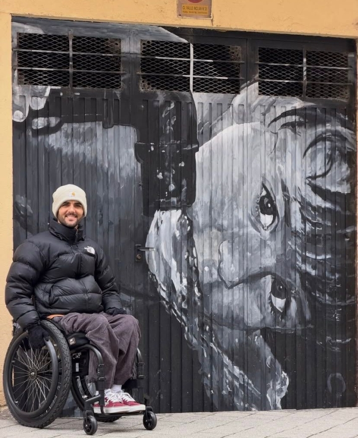 "Serás muy afortunado solo por estar aquí": el mensaje de Ander Arteagabeitia a sí mismo tras verse retratado de niño en un mural de Salamanca  | Imagen 2
