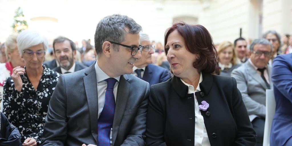 Peramato expresa su «cariño, admiración y respeto» a García Ortiz en su primer discurso como fiscal general