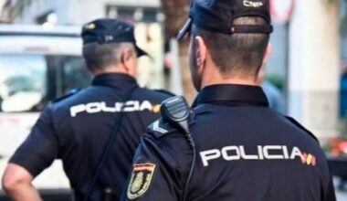 Una mujer muere tras precipitarse desde un décimo piso en Madrid junto a sus dos hijos de 3 años, heridos de gravedad | Radio Madrid
