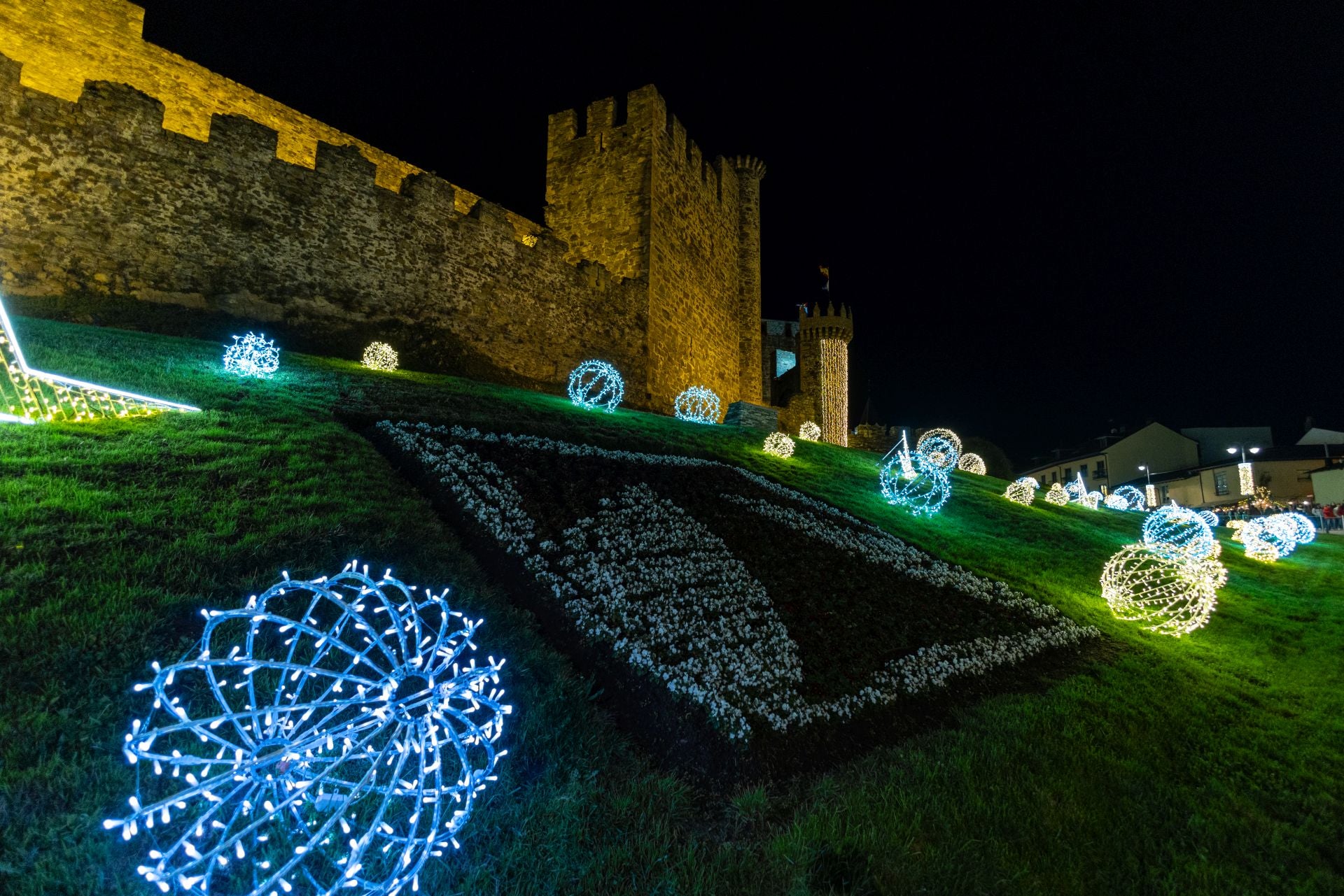 Las mejores imágenes de las luces de Navidad de Ponferrada